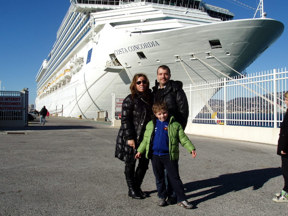 Na poetku putovanja brodom Costa Concordia 