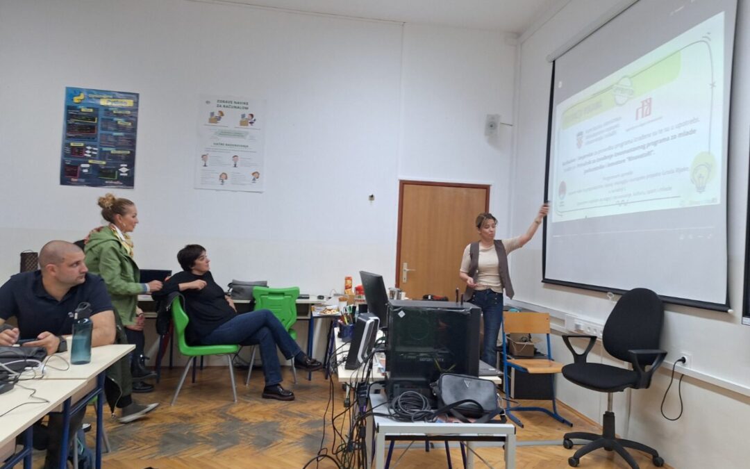 U našoj školi održana edukacija za voditelje izvannastavnog programa RInovatoRI!