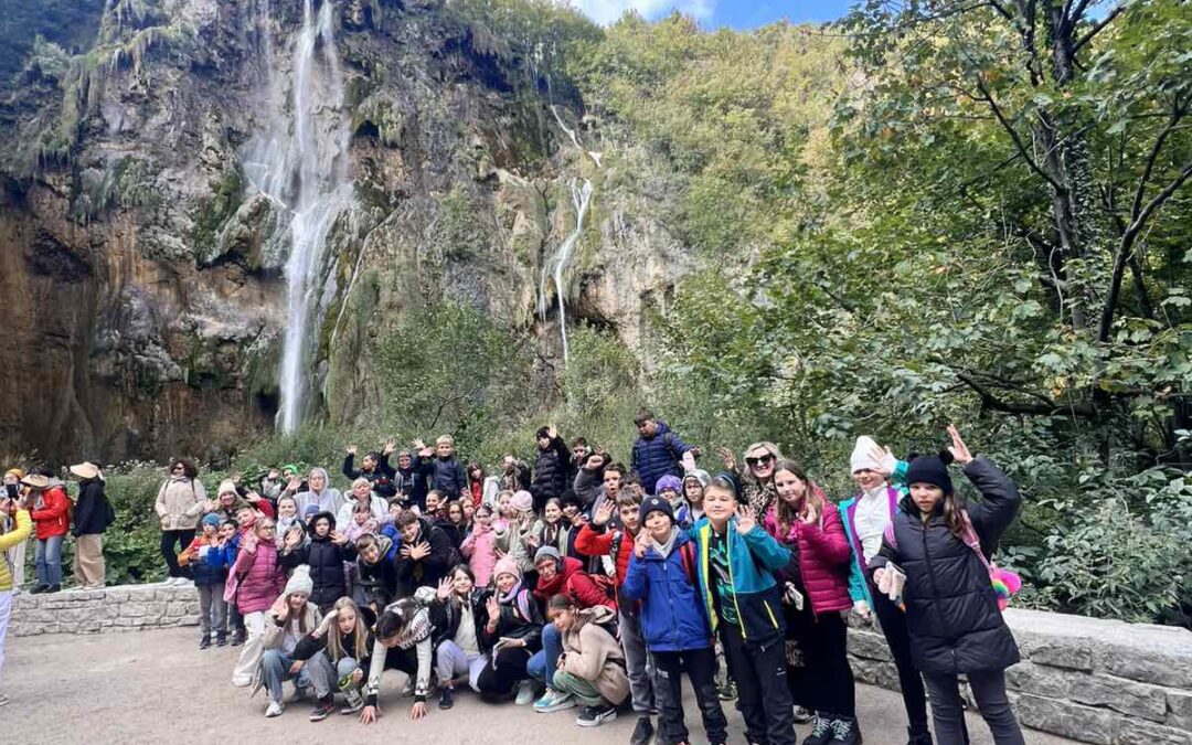 Četvrtaši posjetili NP Plitvička jezera