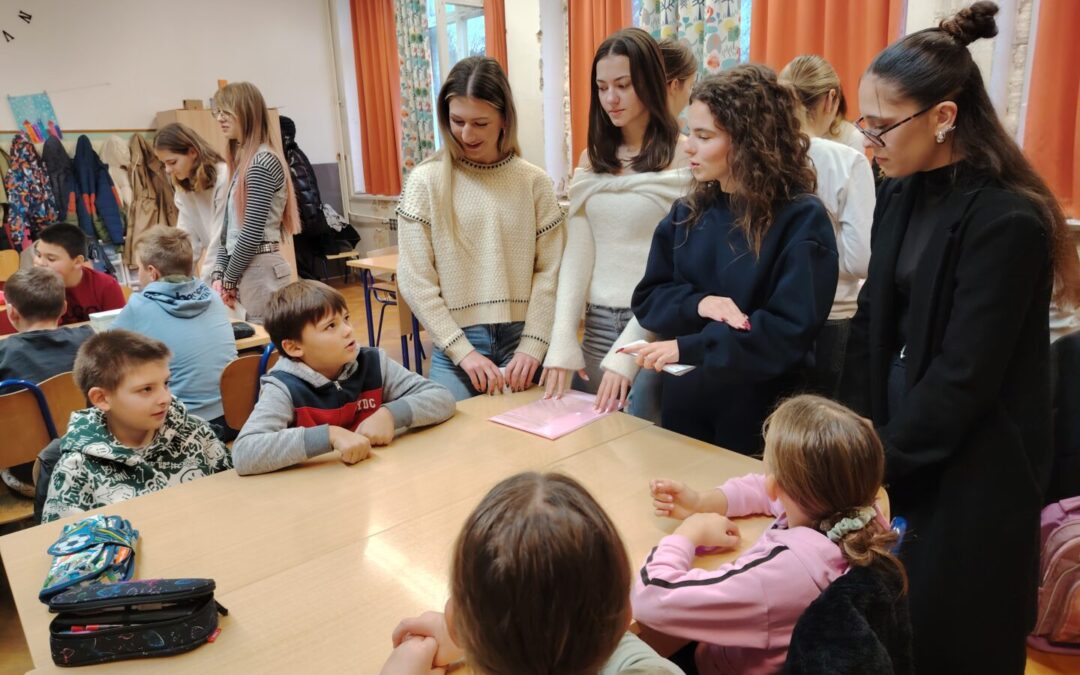 Međugeneracijsko učenje